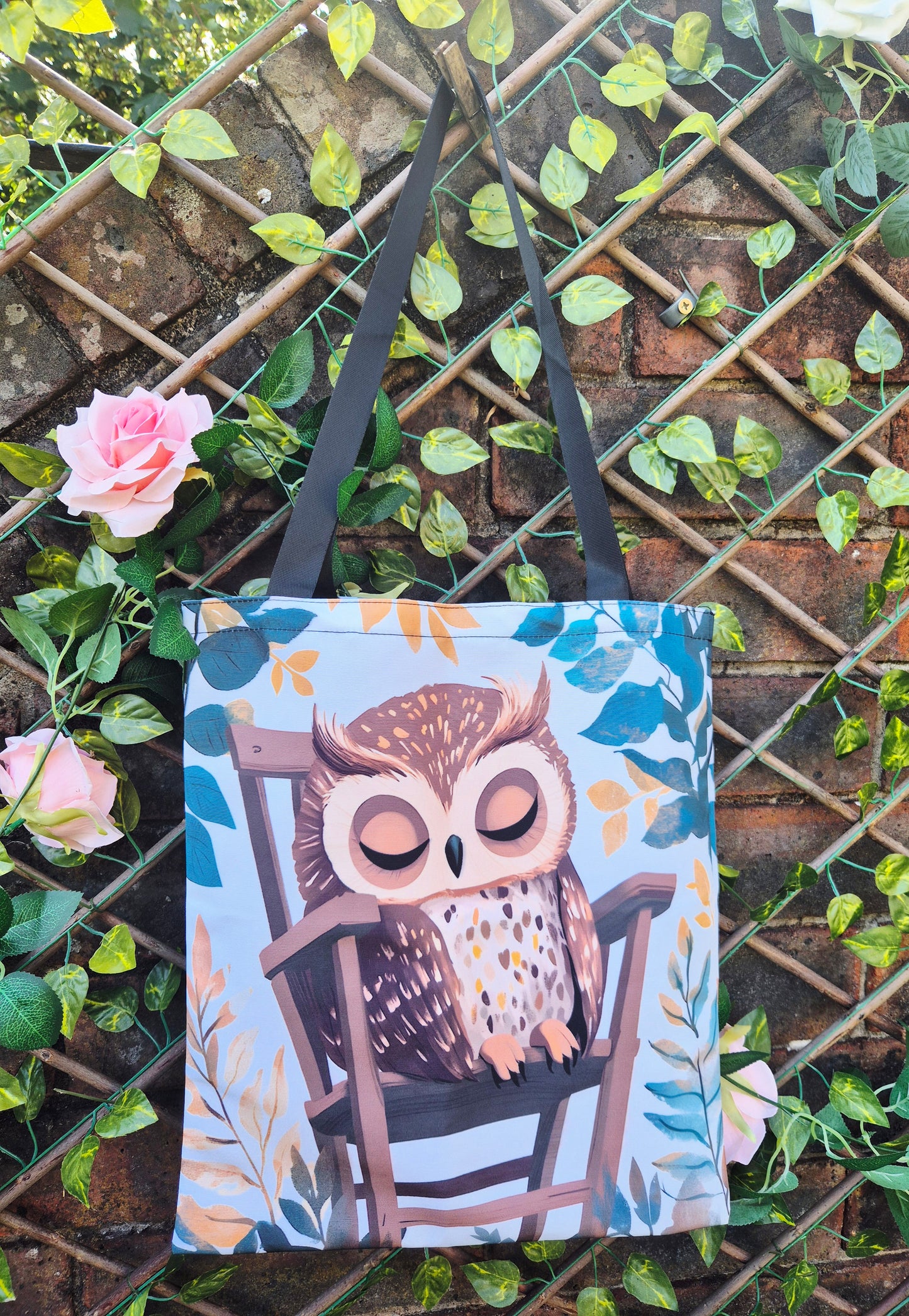 Sleepy Owl Large Tote Bag