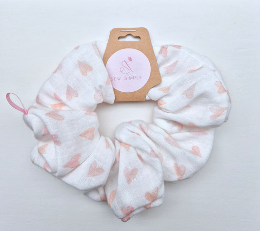 Pink hearts Medium size hair scrunchie