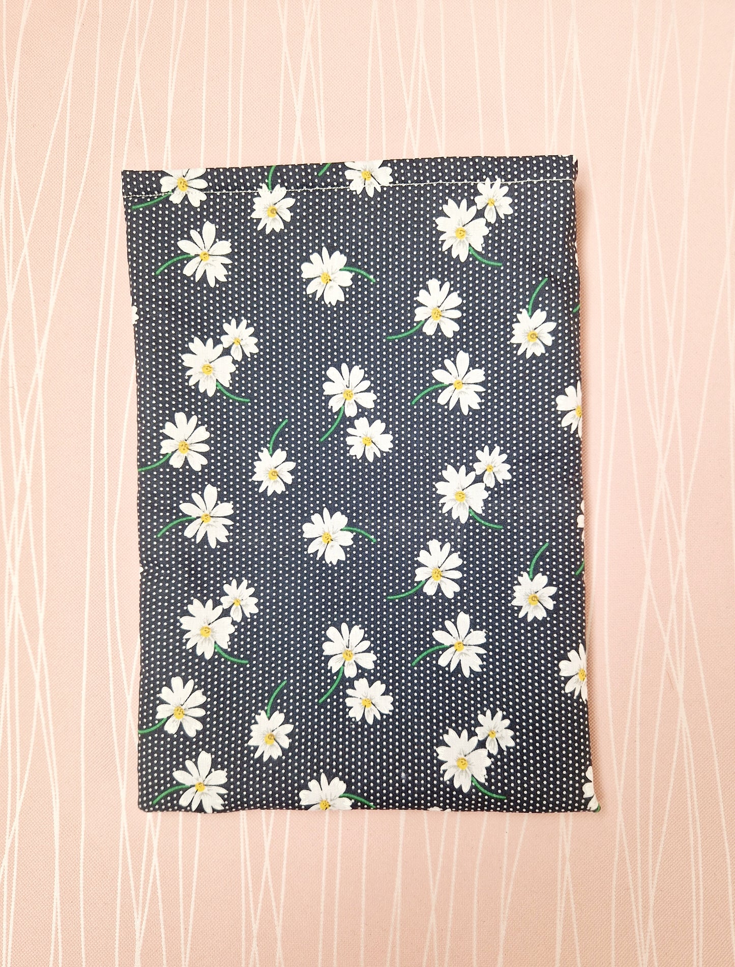 Summer Daisies handmade A5 book sleeve navy