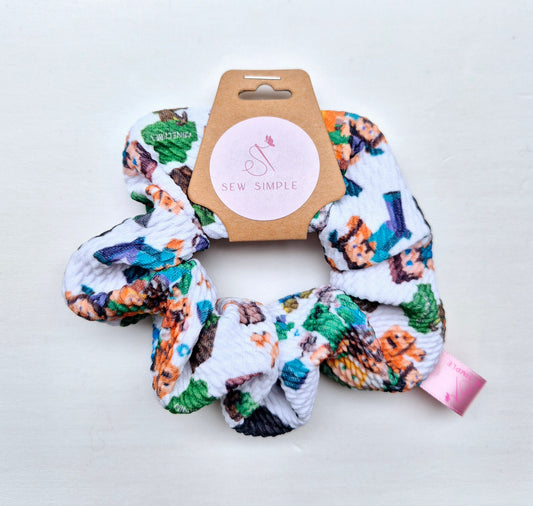 Mini size Minecraft hair scrunchie